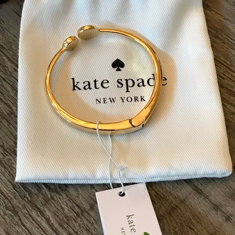 Kate Spade Spot the Spade Bracelet - Picture 5 of 9